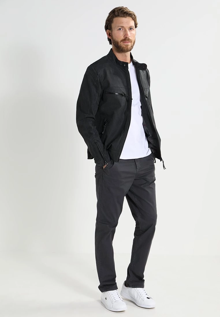 Pier One Hombre 2 PACK - Camiseta Básica - White 4 Pier One Hombre 2 PACK - Camiseta Básica - White - Imagen 2