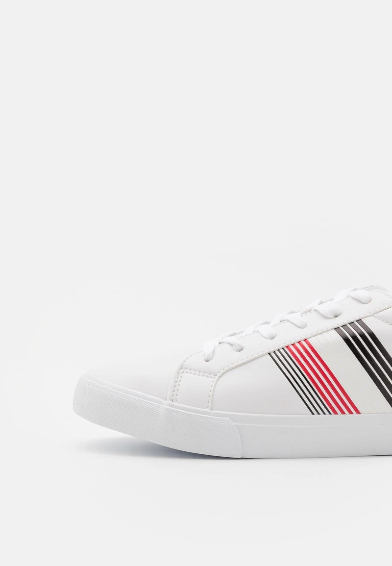 Pier One Unisexo UNISEX - Zapatillas - White 8 Pier One Unisexo UNISEX - Zapatillas - White - Imagen 6