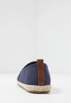 Pier One Unisexo RENA ESPADRILLE UNISEX - Alpargatas - Dark Blue -Ofertas Pier One Tienda f24535e475f44be2ba146c742b13dd3b