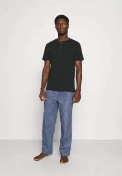 Pier One Hombre LOUNGE HENLEY TEE - Camiseta De Pijama - Black 10 Pier One Hombre LOUNGE HENLEY TEE - Camiseta De Pijama - Black -Ofertas Pier One Tienda faaa0edfc94647deabefd0e7ae38f94b