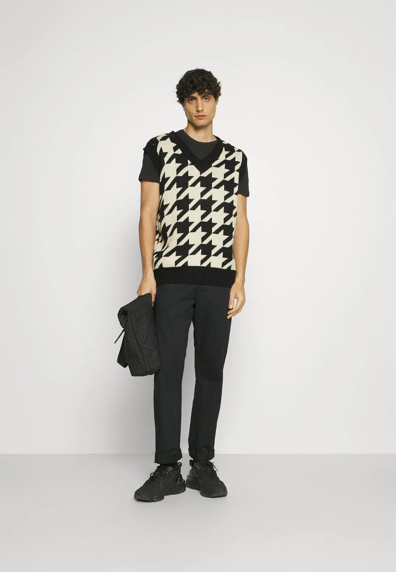 Pier One Hombre WITH BIRD STRAIGHT 5 PACK - Camiseta Básica - White/black/dark Blue 3 Pier One Hombre WITH BIRD STRAIGHT 5 PACK - Camiseta Básica - White/black/dark Blue