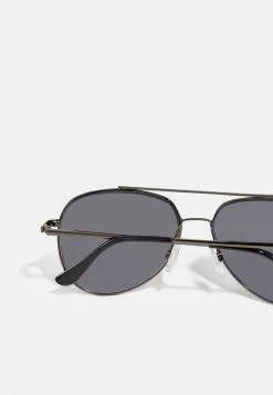 Pier One Hombre Gafas De Sol - Gunmetal 8 Pier One Hombre Gafas De Sol - Gunmetal -Ofertas Pier One Tienda ff3cf5464f6a449392b33091777ee467