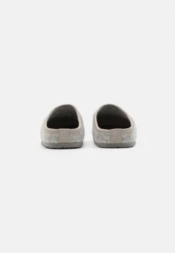Pier One Hombre UNISEX - Pantuflas - Grey -Ofertas Pier One Tienda ff8d84a7a90c46e398cc846c51f6d3aa