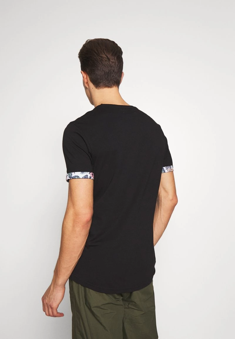 Pier One Hombre Camiseta Estampada - Black 5 Pier One Hombre Camiseta Estampada - Black - Imagen 3